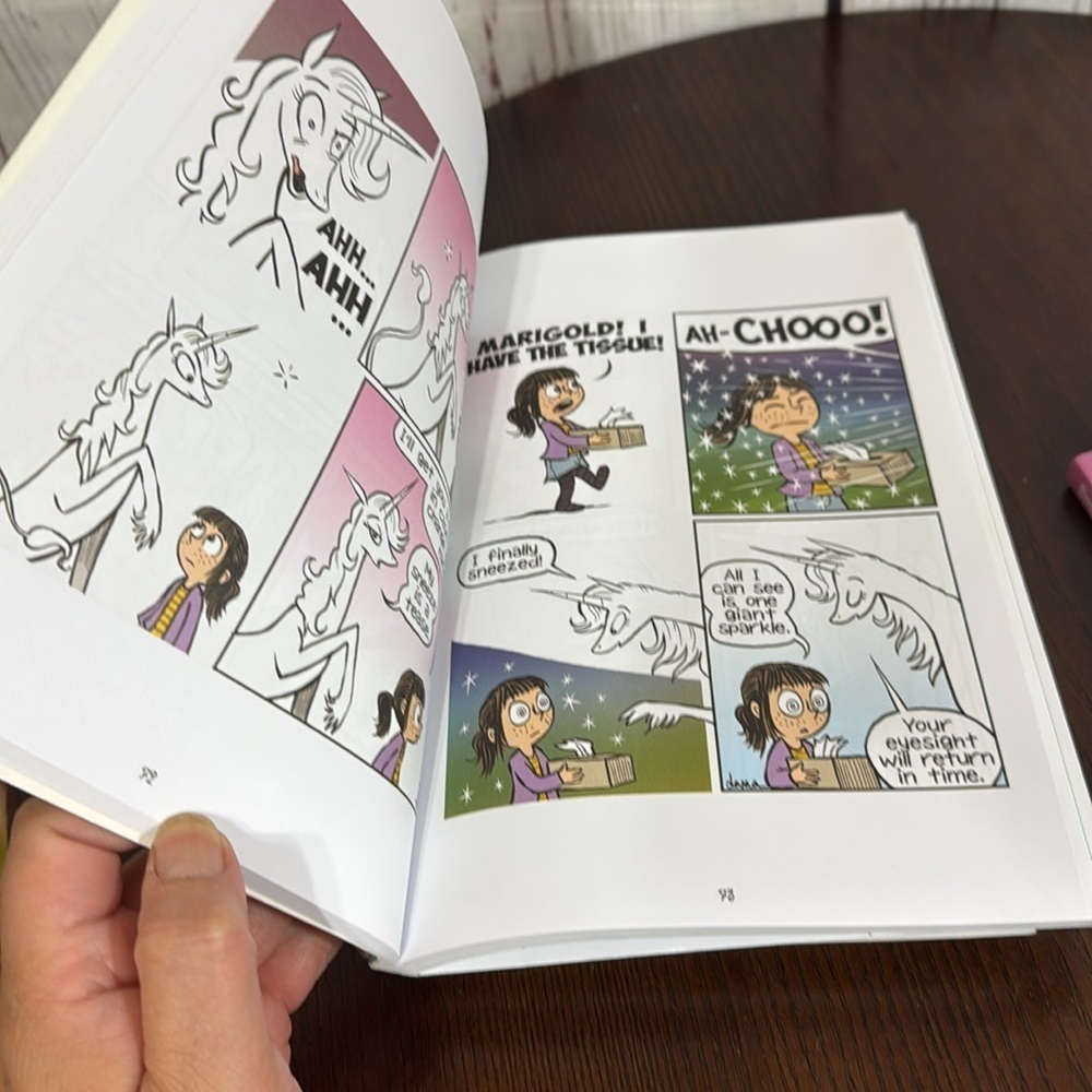 5 Comic Books Graphic Novels for Children by Dana Simpson “Unicorn Book Stories” - Picture 14 of 16